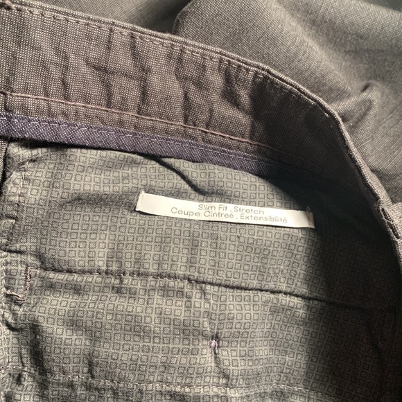 Calvin Klein (38”x34”) - Picture 12 of 13